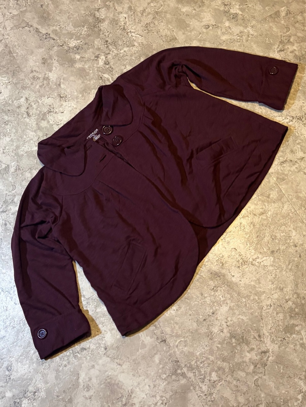 Burgundy cropped pea coat jacket | front button | fall layer | size 22